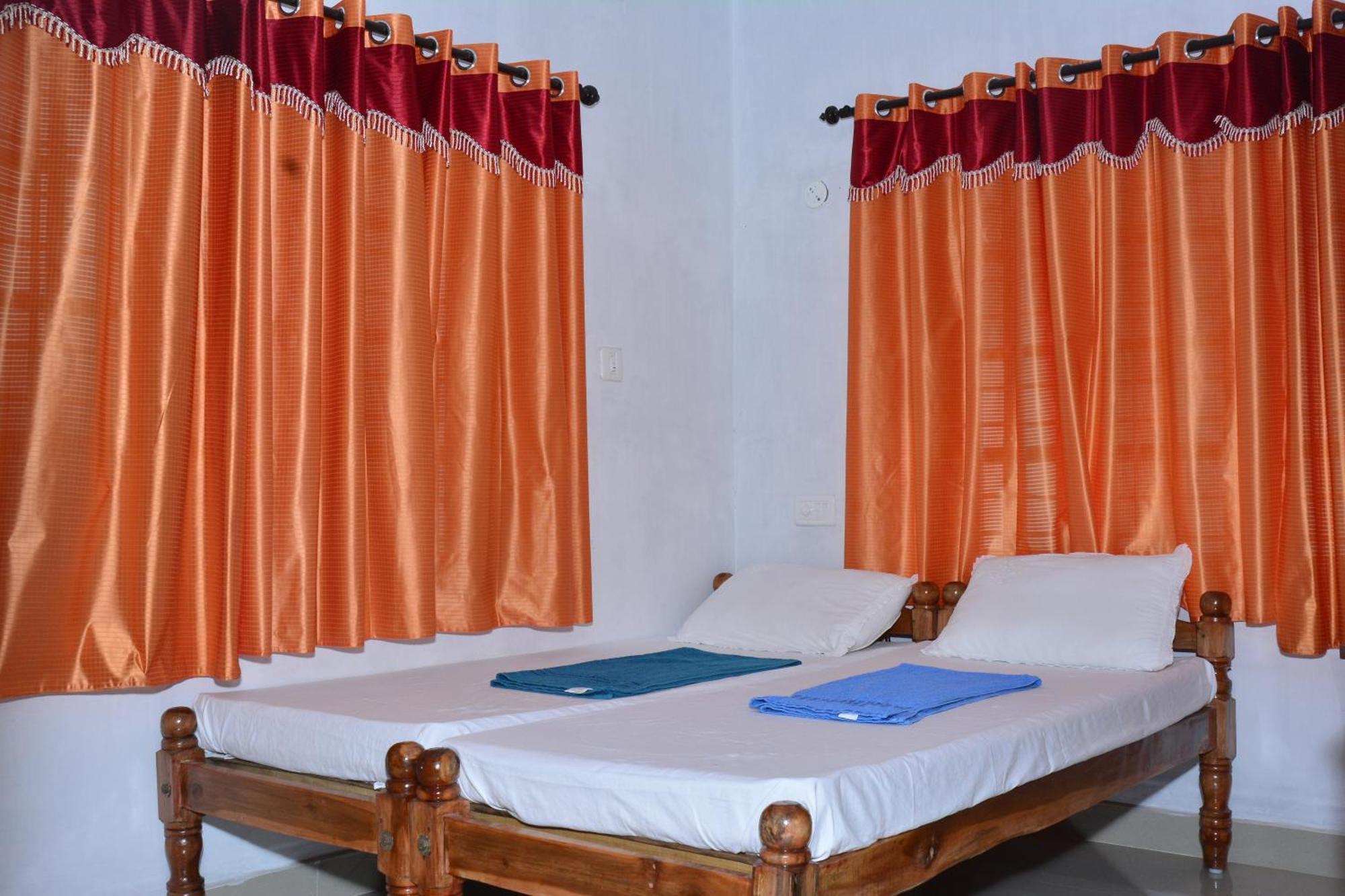 Sea Breeze Beach Home Alappuzha Exterior foto